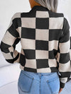 Checkerboard Contrasting Loose Collar Knitted Sweater: White / M