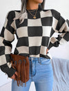 Checkerboard Contrasting Loose Collar Knitted Sweater: White / L