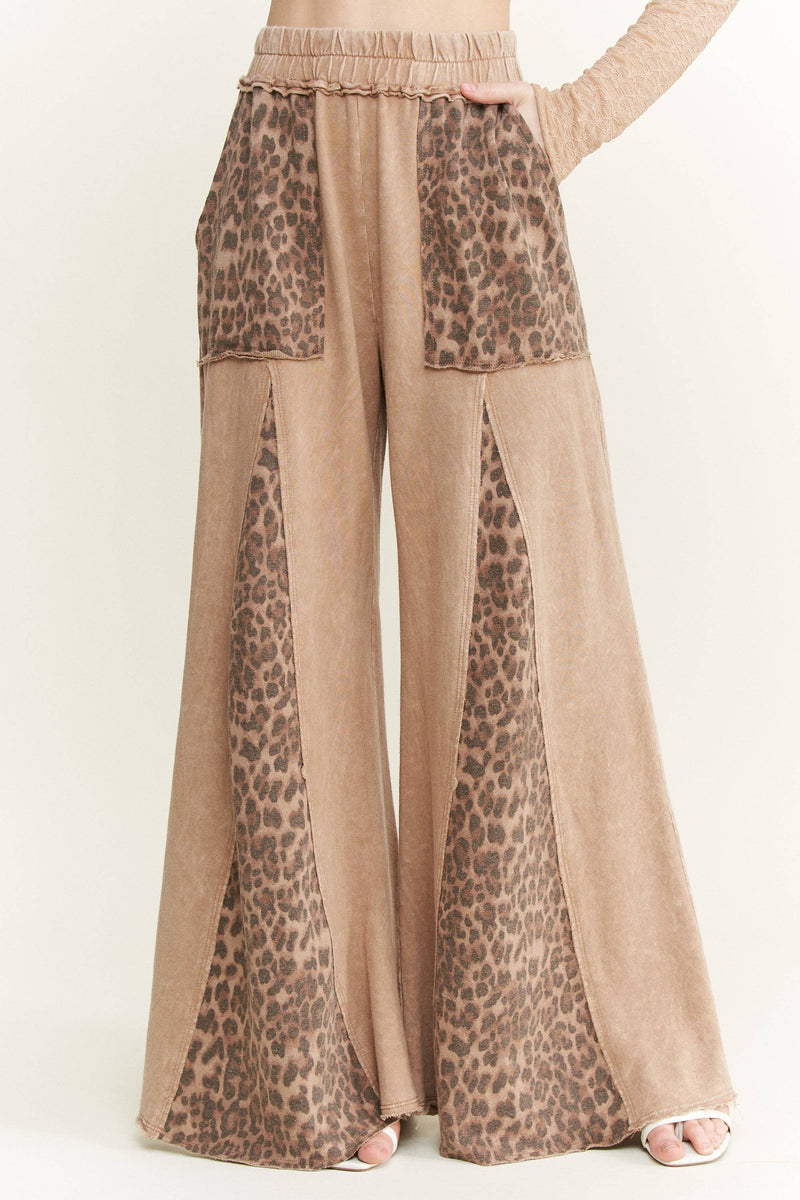 Mineral Washed Leopard Animal Print Flare Pants HP5783P1: Charcoal / S-M-L / 2-2-2