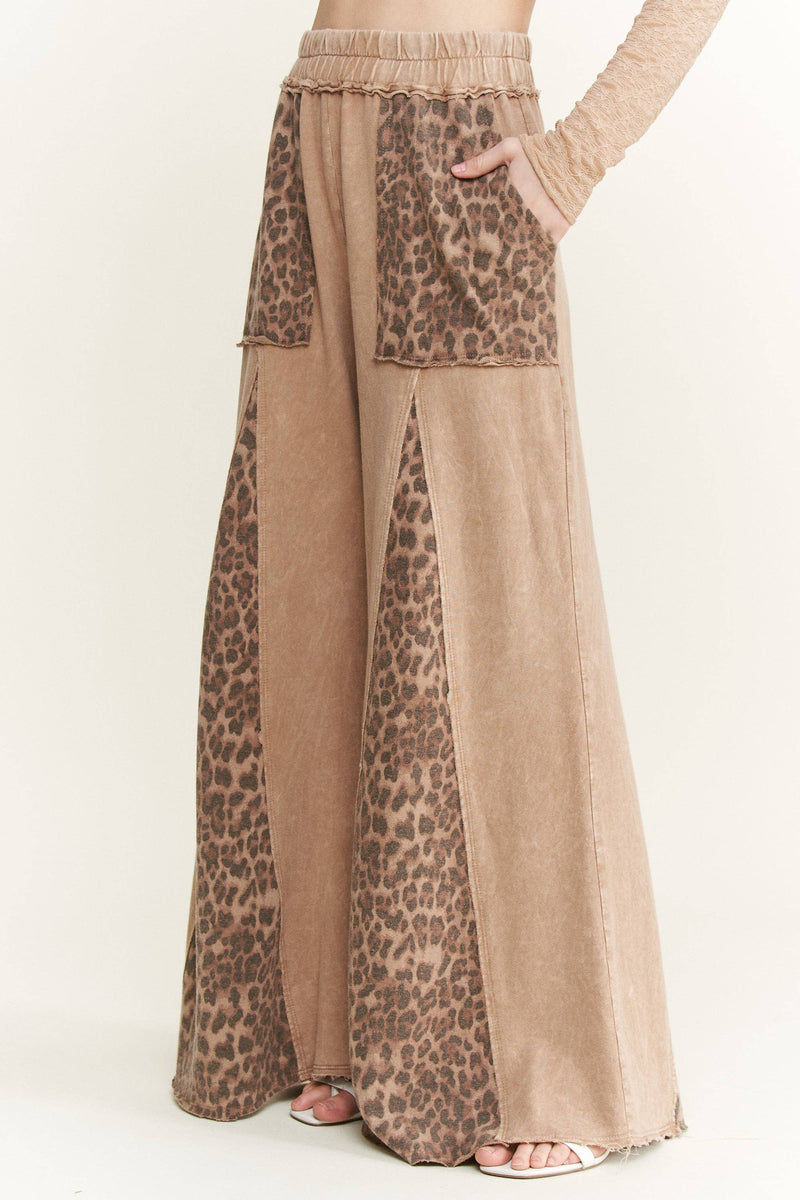 Mineral Washed Leopard Animal Print Flare Pants HP5783P1: Charcoal / S-M-L / 2-2-2